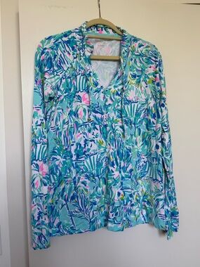 GUC Lilly Pulitzer Cassi UPF 50+ popover top - Blue Ibiza Cabana Cocktail